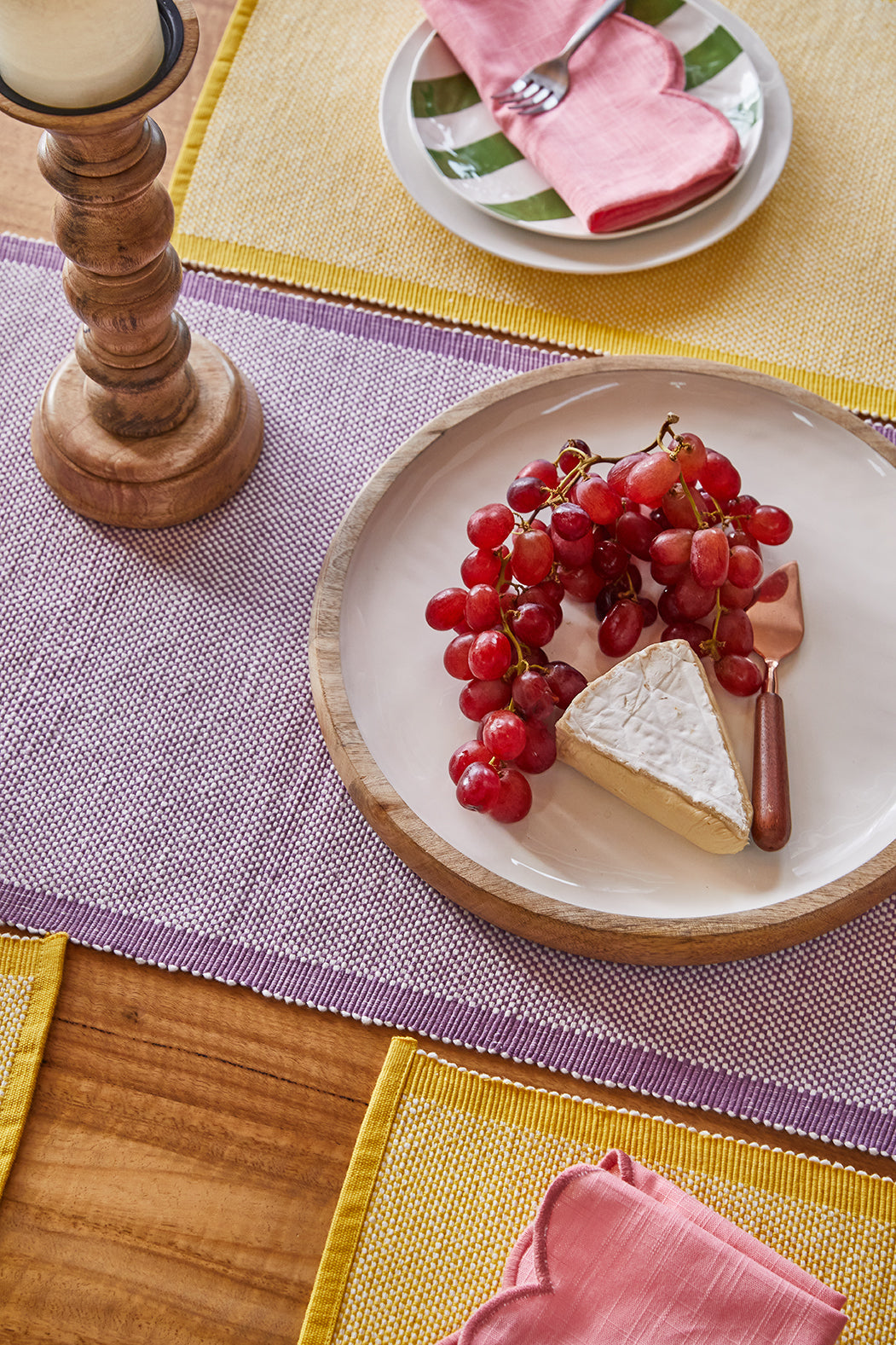 Corinne Circular Tray 35x35x3cm White & Natural