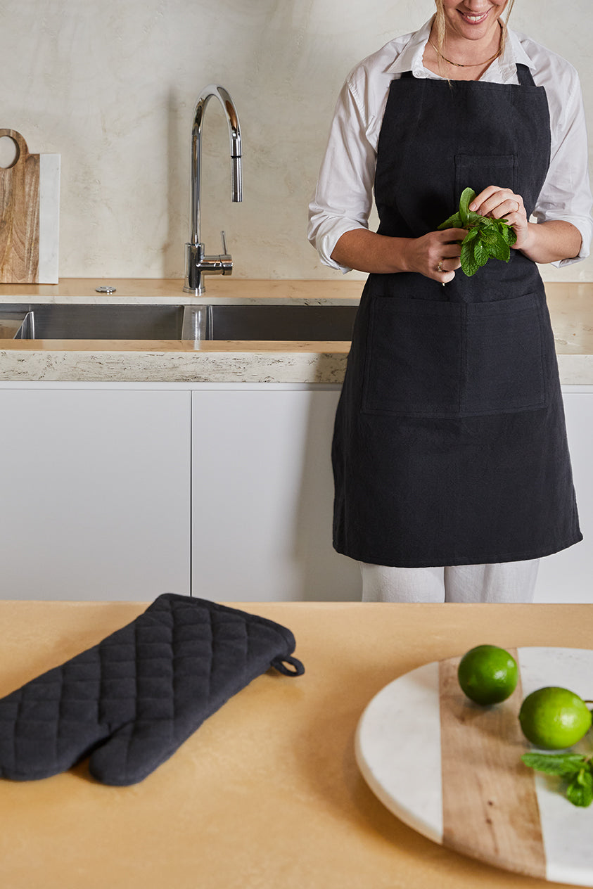 Jules Cotton Linen Apron 83x68x0.3cm Charcoal