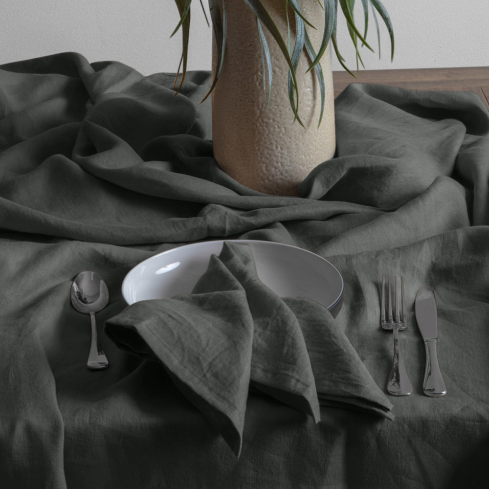 Linen Collection Tablecloth 150x270cm Charcoal