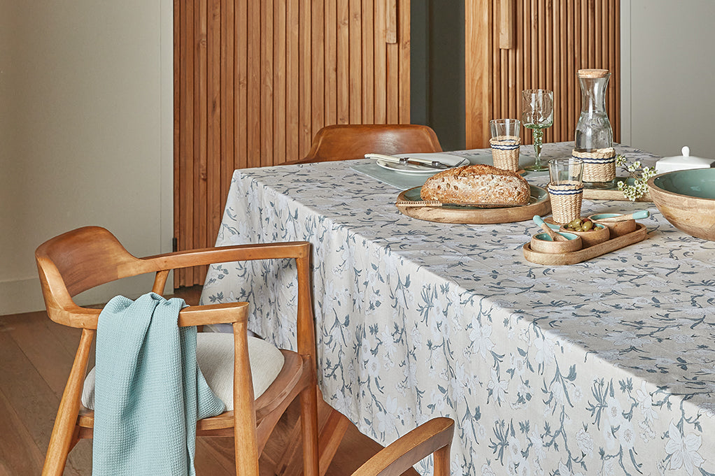 Nordhem Rectangle Tablecloth 150x270x0.2cm Warm Beige Floral